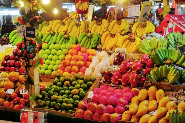 Tropical fruit stall at Banzaan Fresh Market